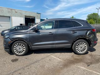 2019 Lincoln MKC Standard - Exterior Side Driver Image